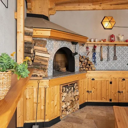 Normabel Relaxing With Heated Pool And Sauna * Žrnovnica