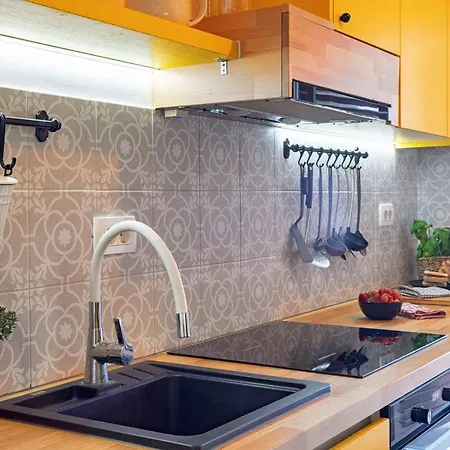 Normabel Relaxing With Heated Pool And Sauna Villa *